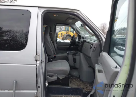 2011 Ford E-350 Super Duty Xlt z USA, uszkodzony, nr VIN 1FBSS3BL1BDA84972